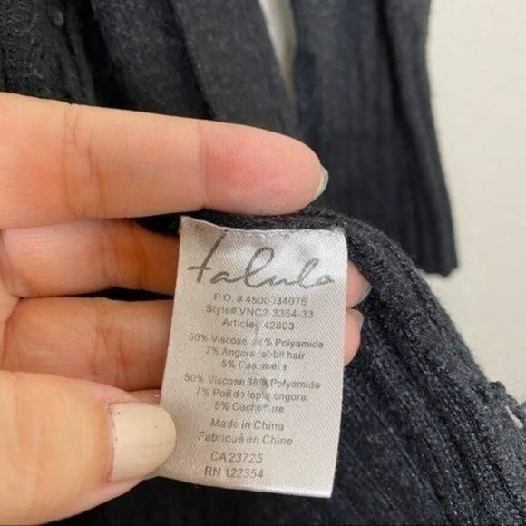 Talula Aritzia Black Cashmere Blend Lenox Sweater Open Cardigan Medium - Picture 4 of 7